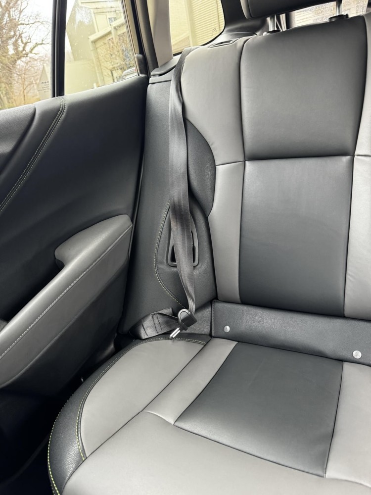 seat belt not retracting properly